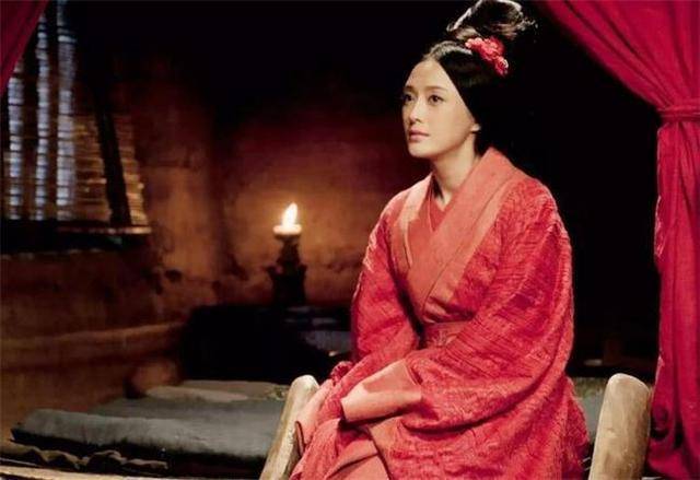 刘邦死后,宠妃戚夫人被做成人彘,吕后吕雉为何如此心狠手辣?_项羽