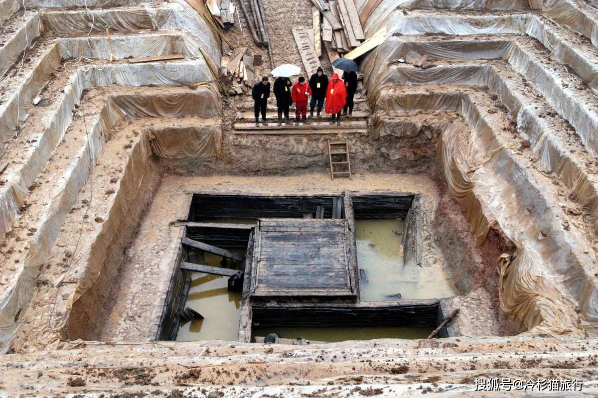 施工现场秒变考古基地,西安地铁又挖出1356座古墓!