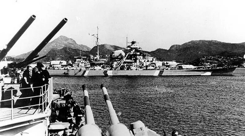 "幸运又顽强",挨过了两颗核弹的欧根亲王号重巡洋舰