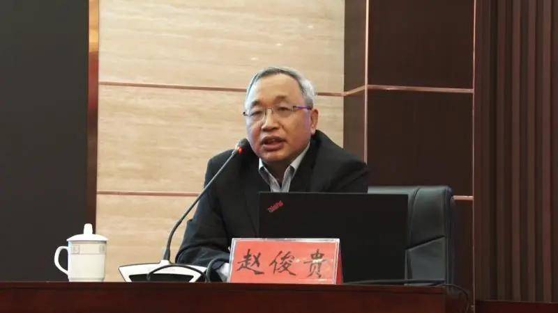 成员,副主任杨仁全,中国石油和化学工业联合会副会长兼秘书长赵俊贵