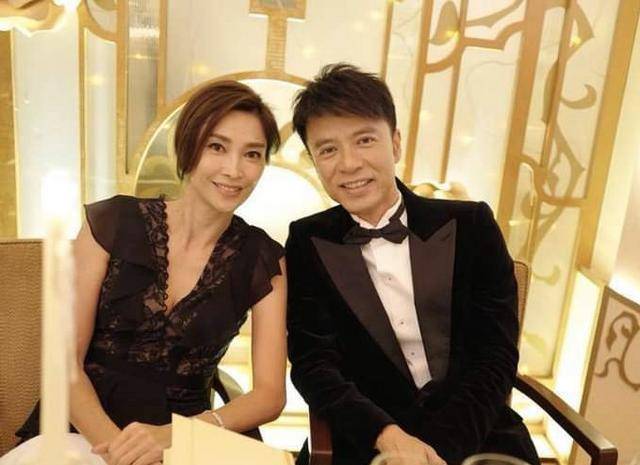 李克勤妻子卢淑仪冻龄身材获激赞,两夫妻每月需还60万