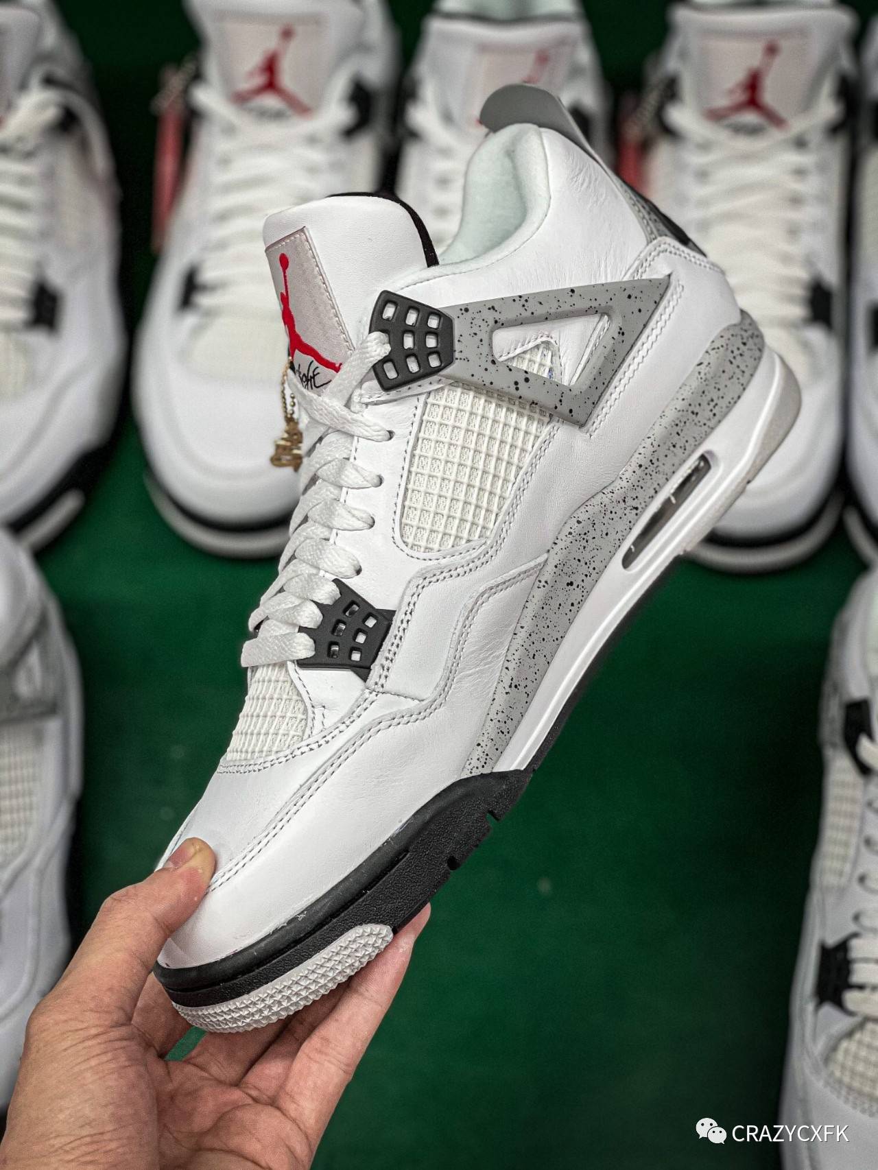 乔丹白水泥airjordan4retrowhitecementaj4篮球鞋上手