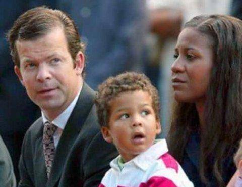 原创欧洲黑人王妃,出身平民比丈夫大11岁,43岁高龄产子,比梅根低调