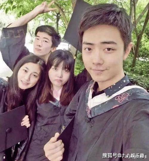 成毅的18岁,张哲瀚的19岁,顶流们果然从小帅到大!