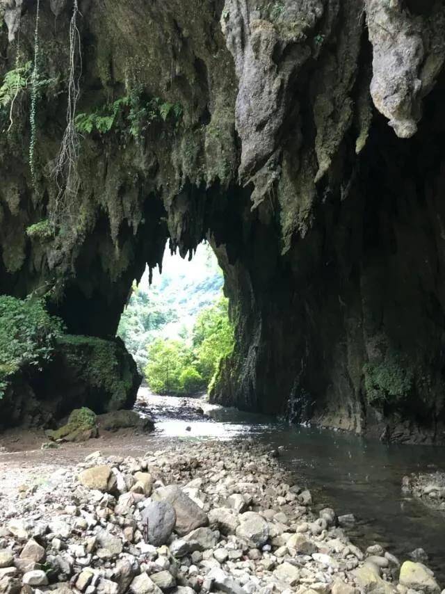 小江镇·雷公岩村