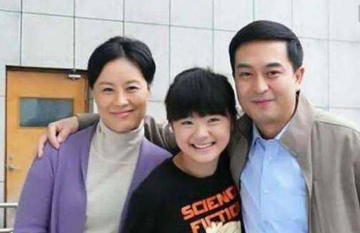原创张嘉译的6个女儿有5个都已成为一线演员可却独她被人遗忘