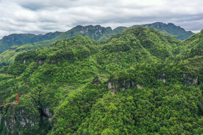 原创在湖北襄阳的荆山深处竟然藏着一处峡谷秘境九路寨