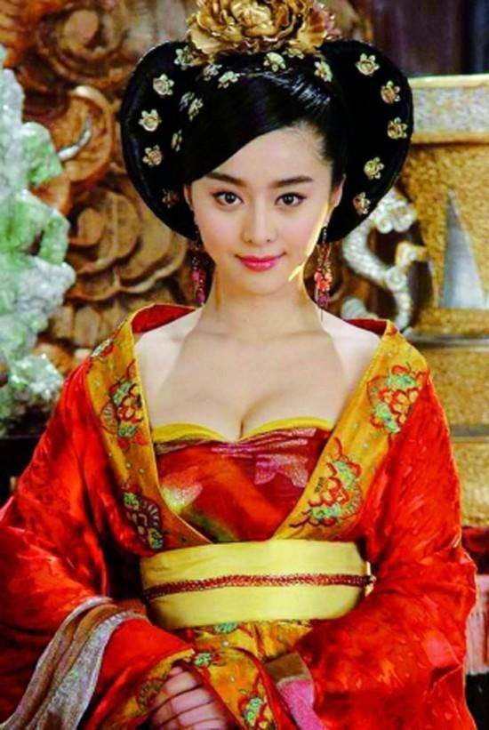 饰演杨贵妃的7大美女明星,个个倾国倾城,你最喜欢哪个