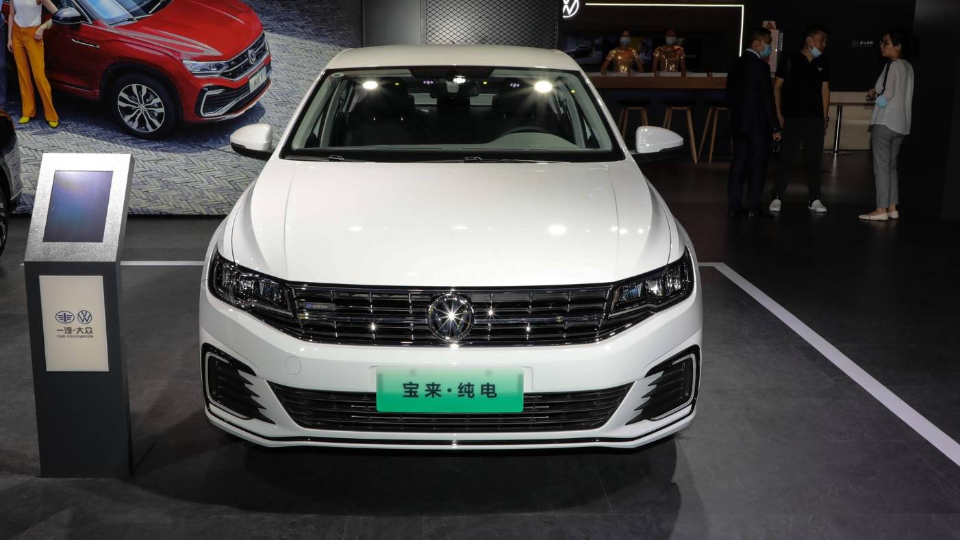此前已经上市宝来·纯电这样的新能源轿车,日前这款车迎来了更新,新款