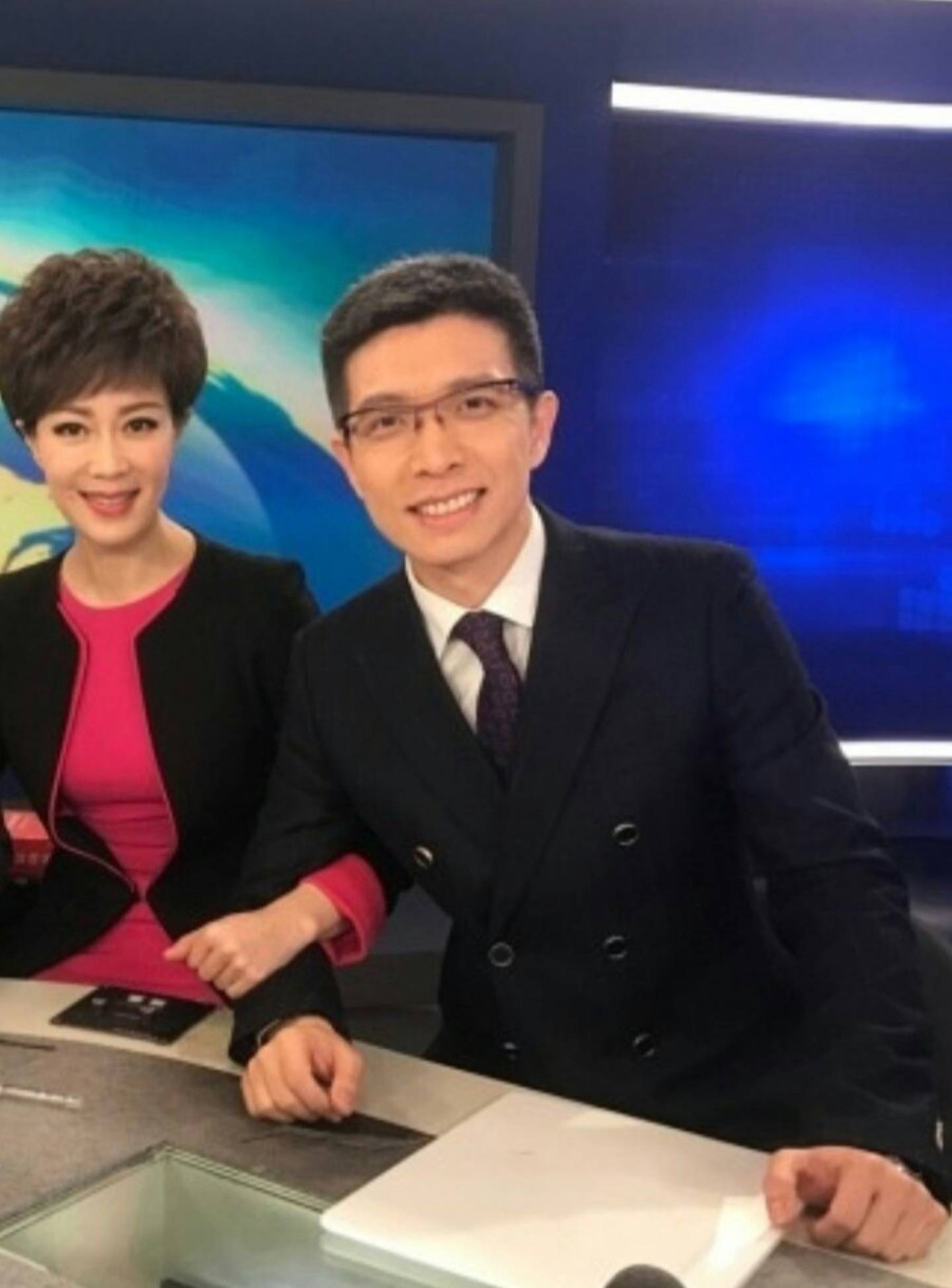 朱广权与李文静再合作!时隔12年搭档主持央视新闻,网友:太配了
