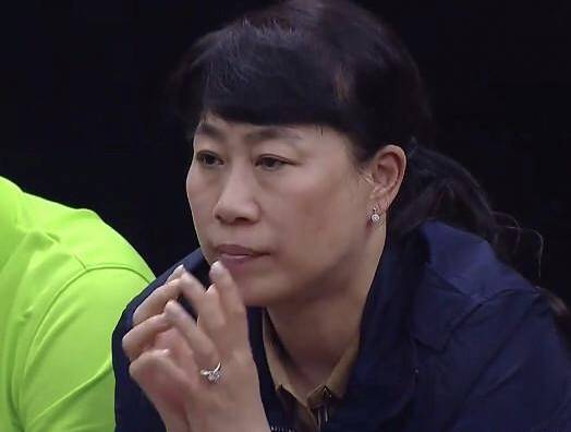 cba总决赛g3,张镇麟妈妈王芳到底是在骂苏伟还是裁判?