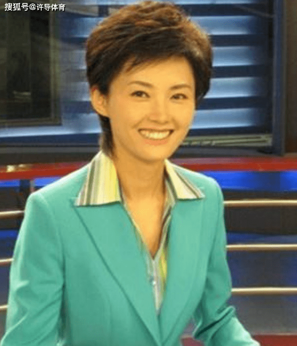 梁薇方静曾担任过许多名牌栏目的主持人,她还是白岩松的老搭档.