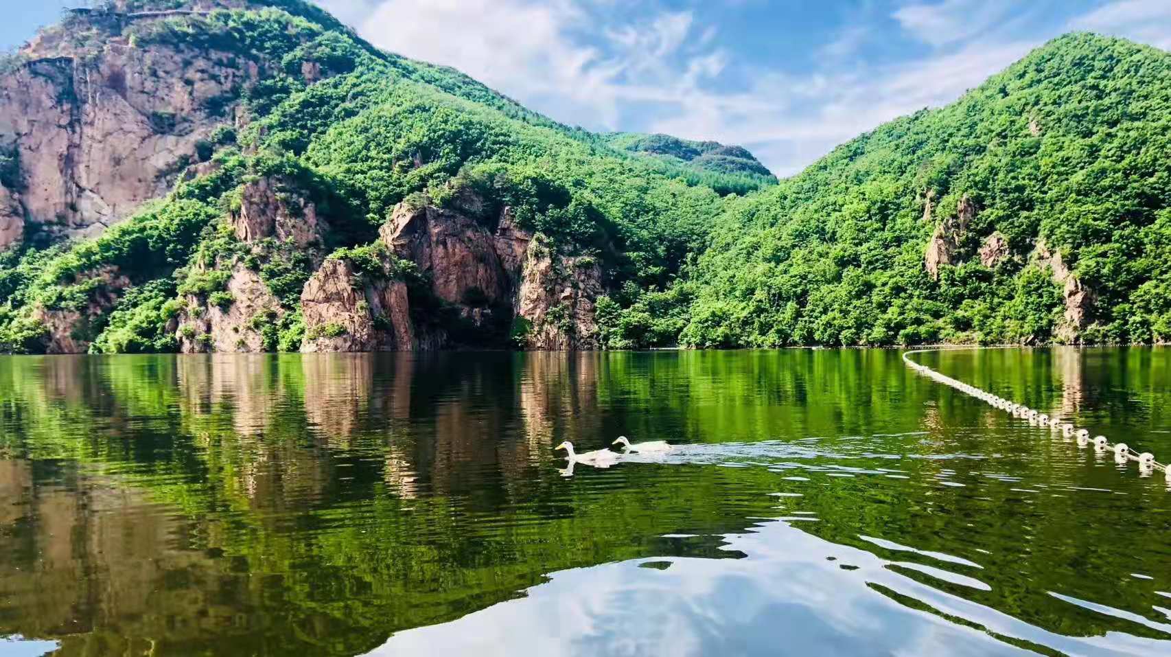 原创辽宁旅游景区最多的一座小县城,山水景色被誉为"东北小桂林"