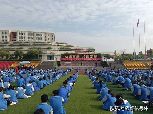 名山区各学校演练常态化 师生安全有保障