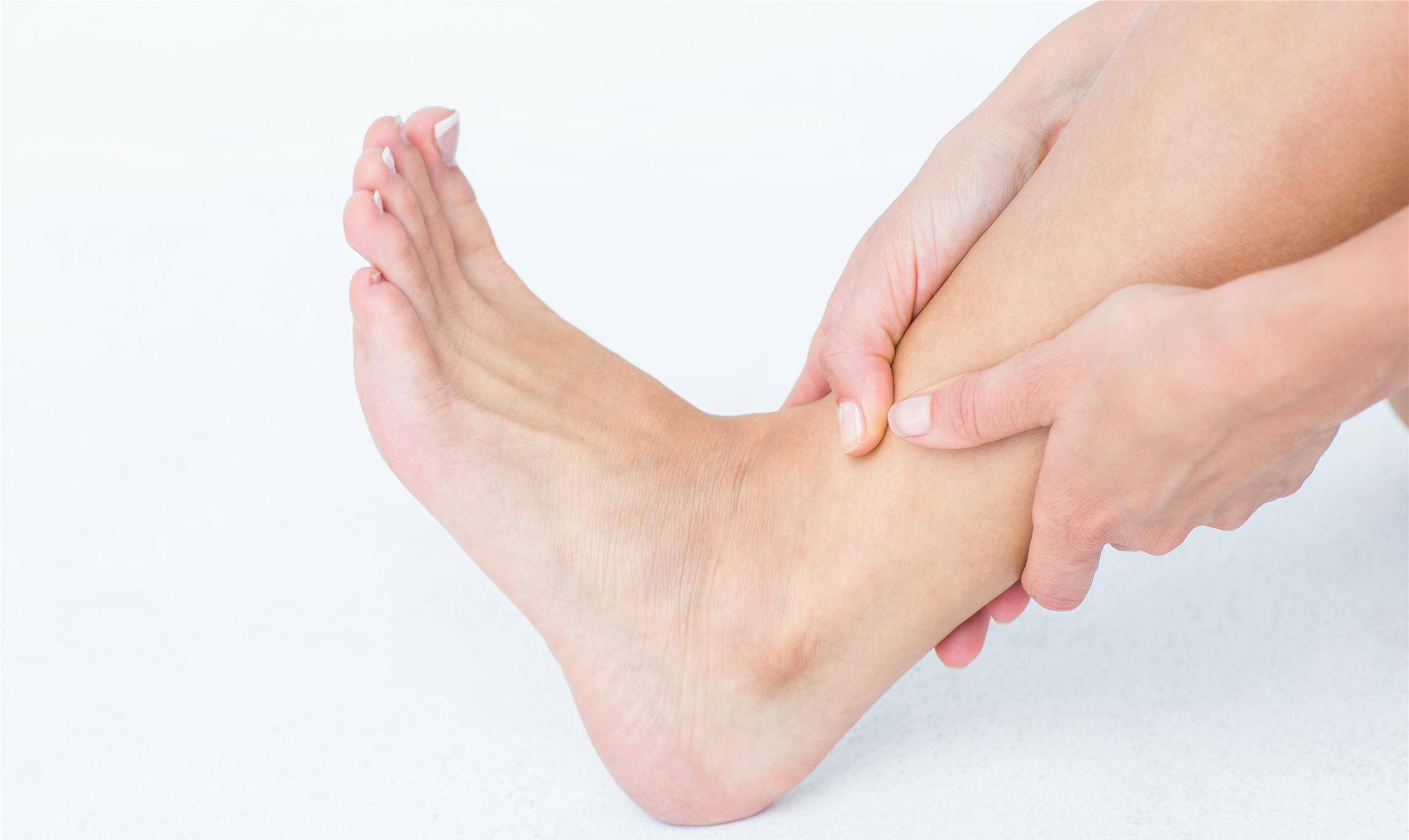 糖尿病脚肿是怎么引起的?帮你揪出了这7大"元凶",不可