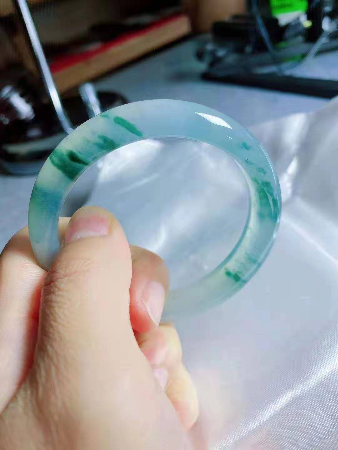 越耀珠宝 冰种飘蓝花手镯