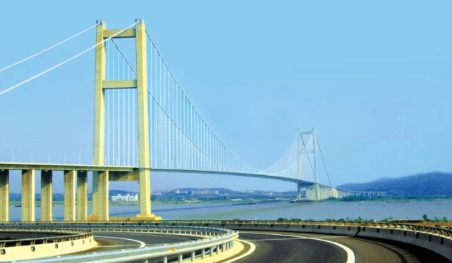 中国著名的5条"长江大桥",最贵耗资超110亿,最长35.66