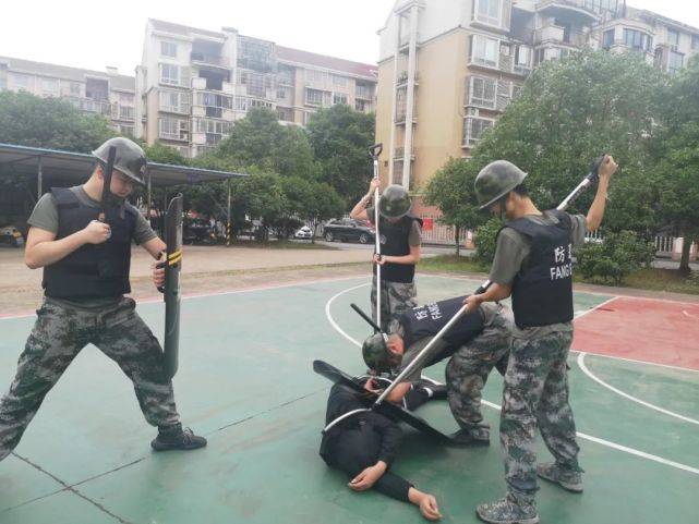 校园安全丨我校开展防恐防暴演练,筑牢校园安全防线!
