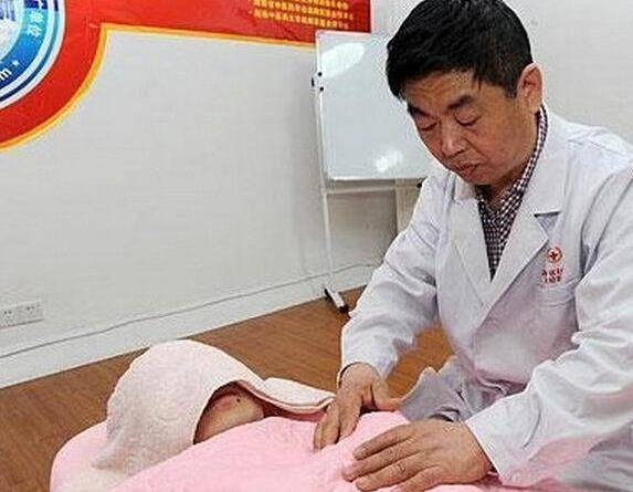 原创可以接受产科有男医生但催乳师是男性到底是安的什么心