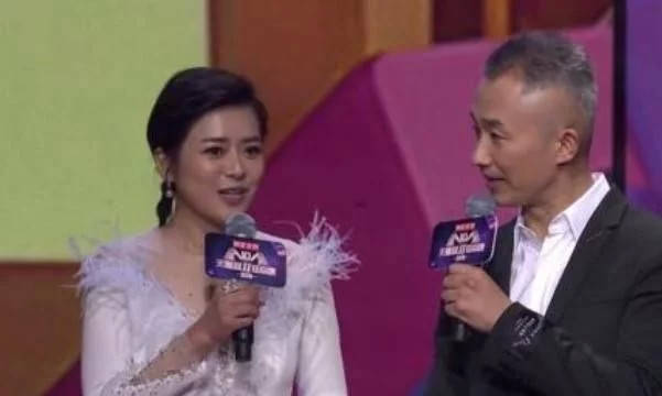 程雷"下岗"后,前女友陈辰强势复出,自制节目独自主持