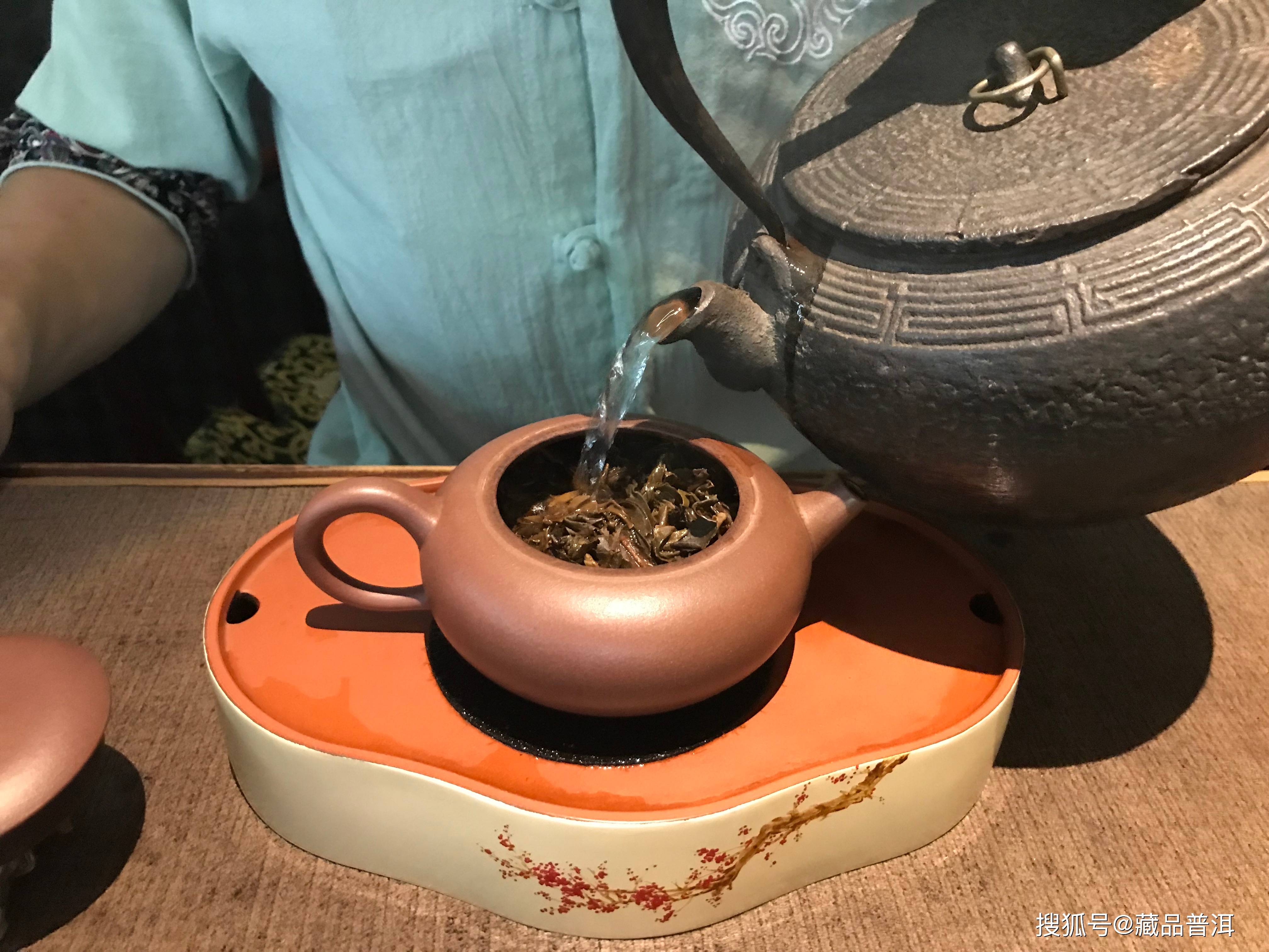 怎么冲泡普洱老茶比较好?老茶客这样说