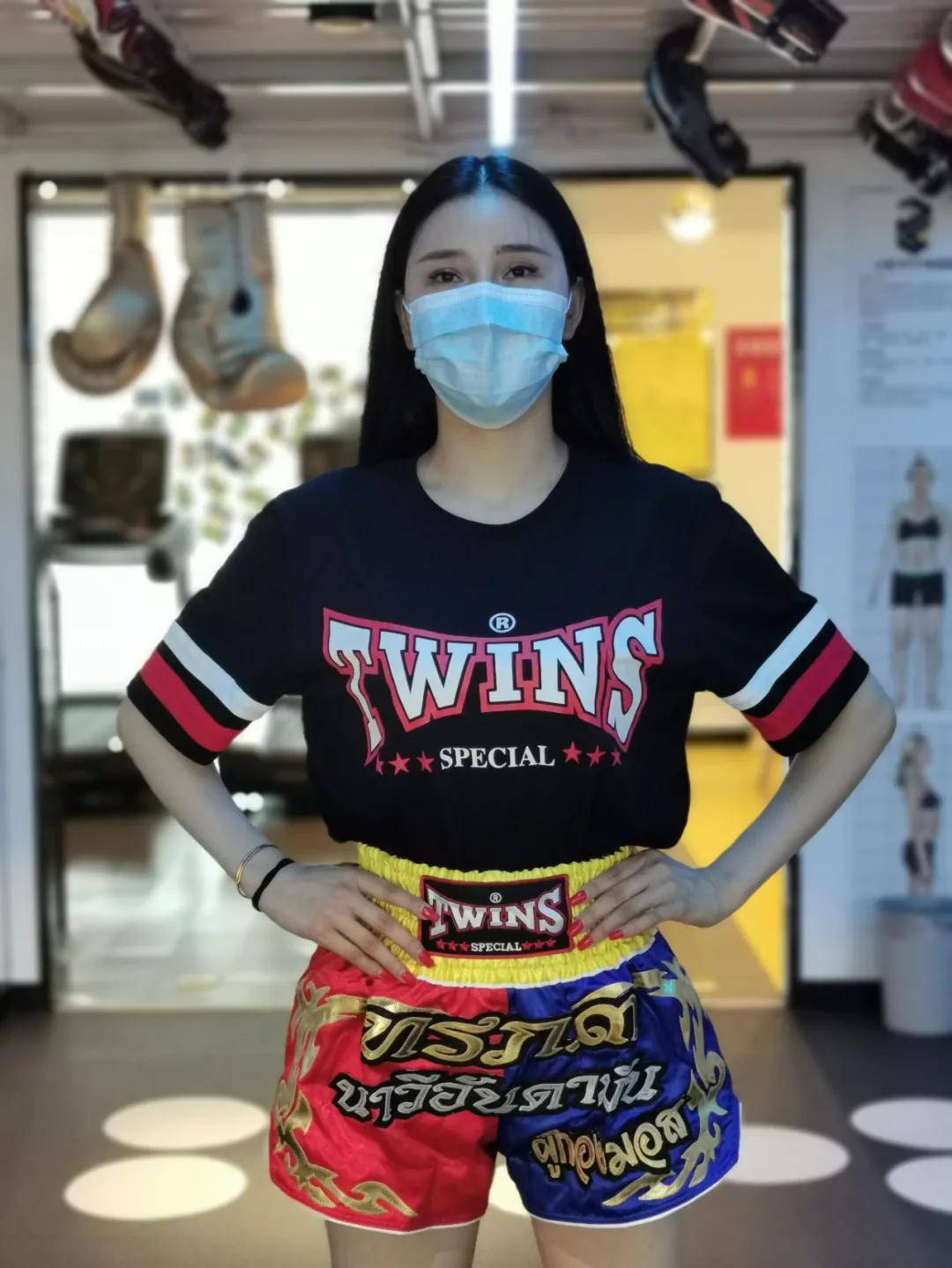 身高175cm体重不过百的搏击女孩身材有多好