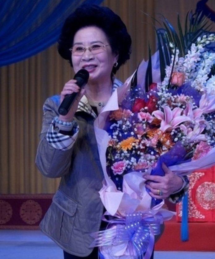 原创86岁老艺术家因病逝世!生前露面精神抖擞,一生低调热爱京剧事业