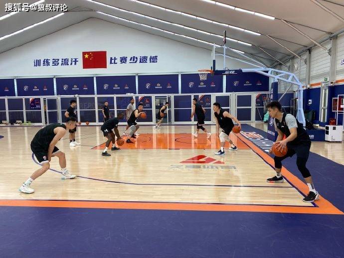 李春江亮底牌,杜锋也羡慕,全是肉眼
