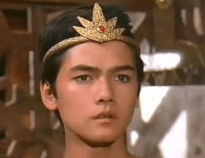 《封神榜》31年,94岁"姜子牙"获勋,"申公豹"竟是"擎天柱"