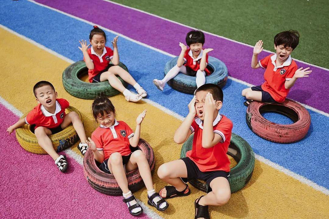 幼儿园毕业照创意姿势大全这样拍更有趣