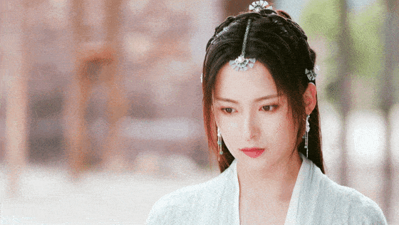 原创20年前的这部剧,女演员都美得独特,不像现在古装剧