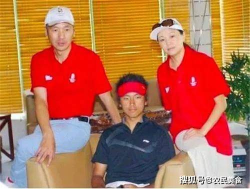 周继红的故事:中国第一个跳水奥运冠军,铁腕带队,黑料