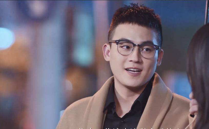宋茜一人饰两角,《陌生的恋人》中和欧豪,上演被偷换的人生