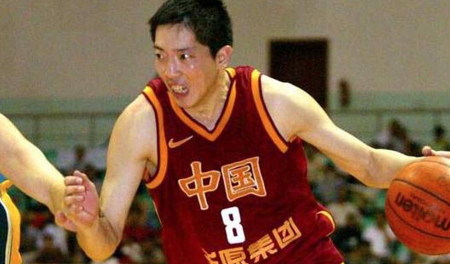 中国男篮历史最佳5个位置:姚明胡卫东无可争议,大郅阿联二选一