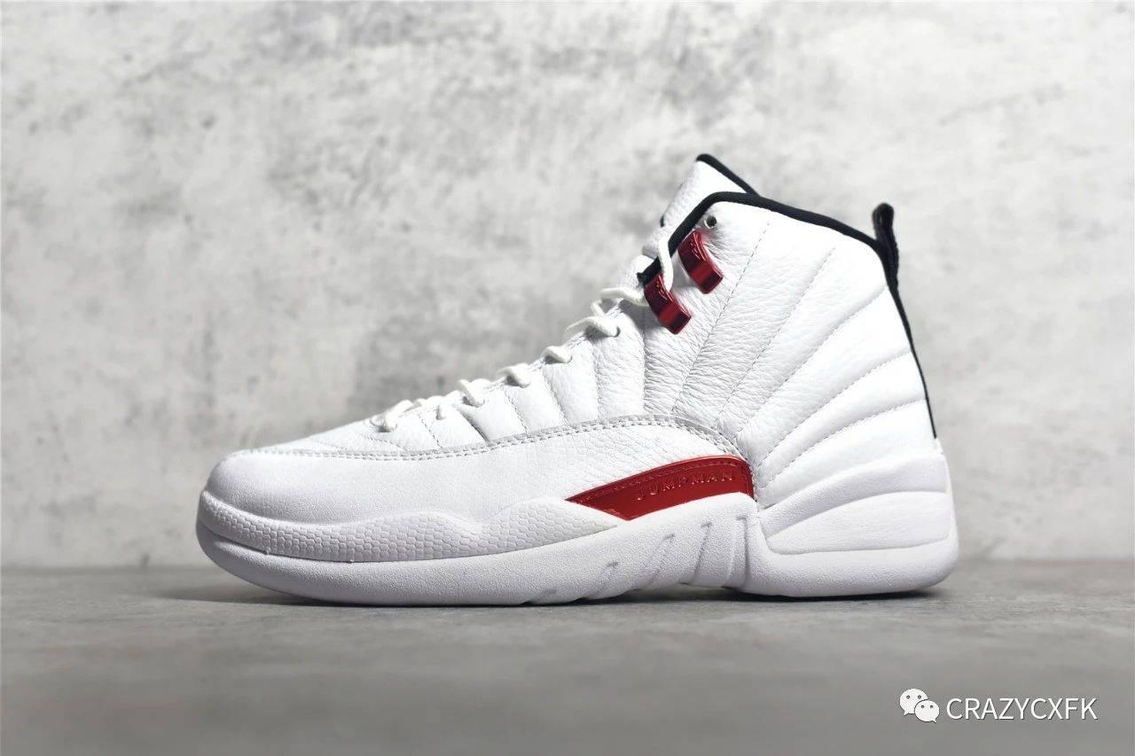 乔丹air jordan 12 twist 白红篮球鞋评测