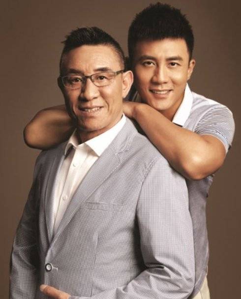 杜淳,1981年5月22日生于河北省保定市,中国内地男演员,2003年毕业于