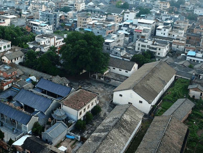 广东龙川:雨后佗城古镇美如画