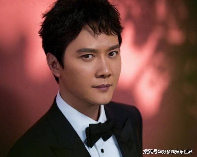 冯绍峰的家世到底有多强大 离婚原因与家世有关吗