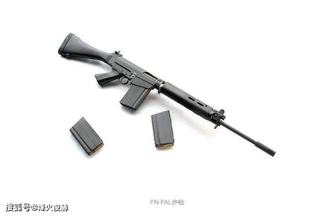 fn/fal是二战后的第一代自动步枪(fal是全称为light automatic rifle