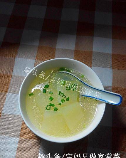 原创晚餐的一碗冬瓜素汤做法超简单爽口又甘甜健康又温暖
