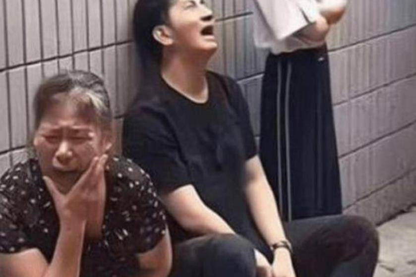 漏洞百出?林生斌过往采访画面流出,坐立不安状态是心虚吗?
