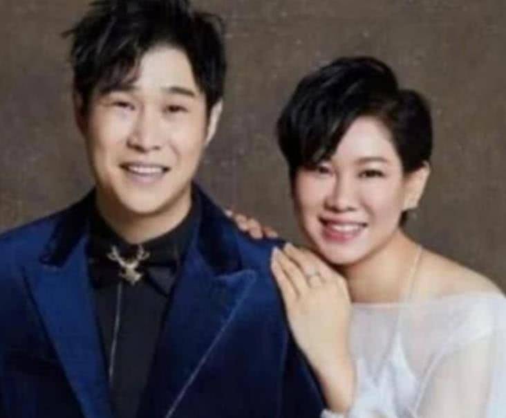 原创有种"人生赢家"叫小沈阳,老婆瘦成孔孝真,女儿五官长开撞脸金