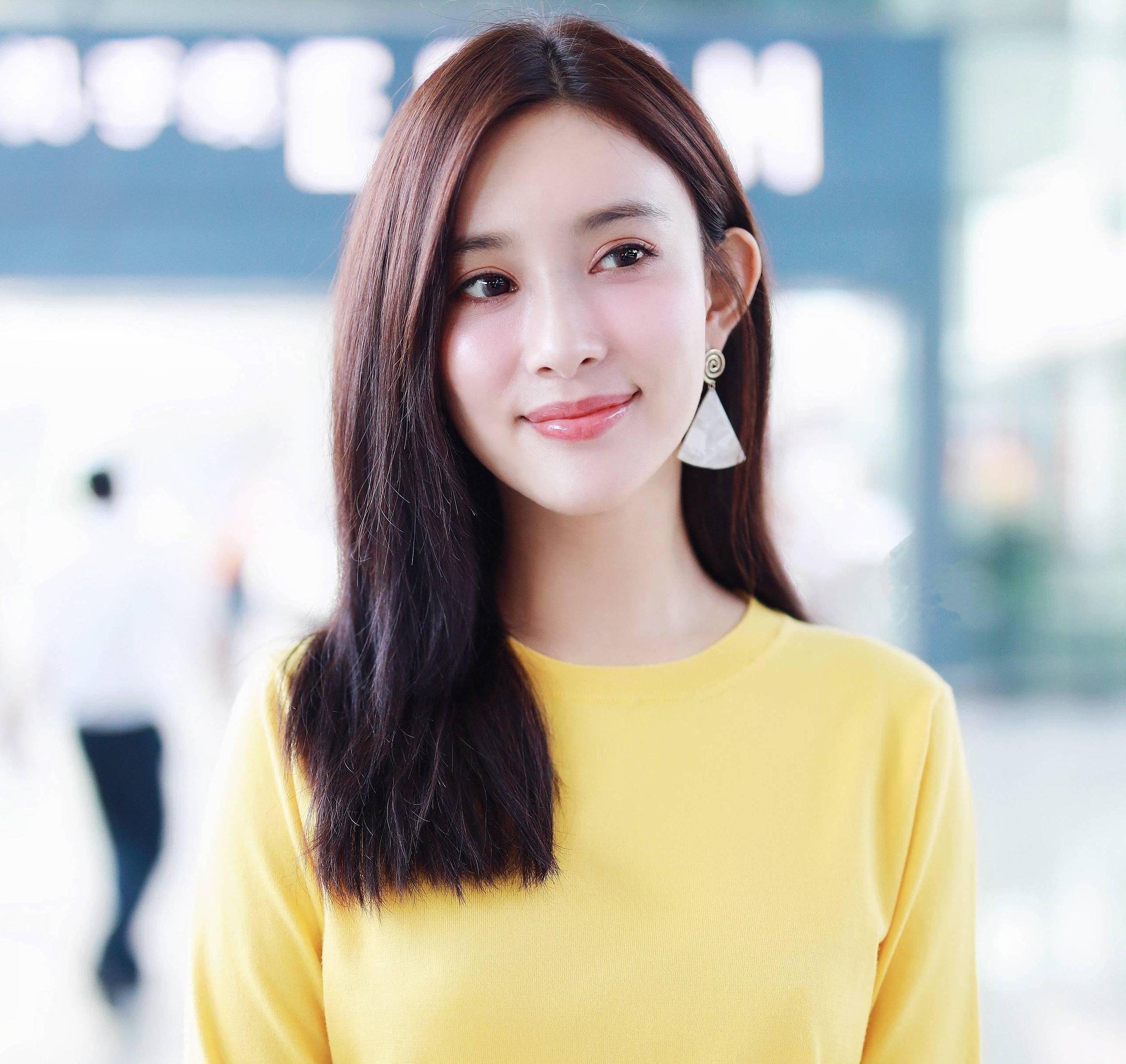 孟子义这姑娘,到底是综艺宝藏还是挑战?