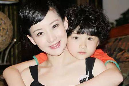孙楠的49岁前妻,买红妹近照曝光,离婚后一直单身