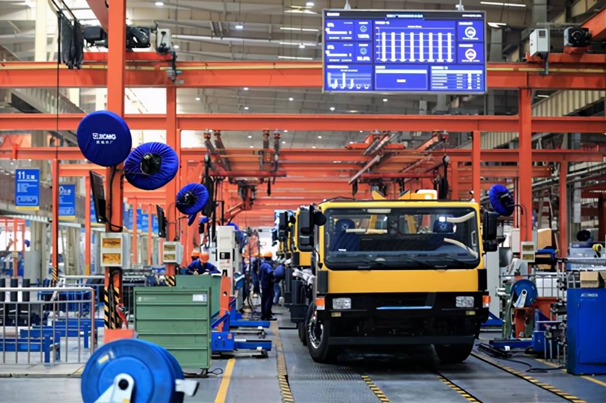 中国机械制造从进口变出口,从海外赚回1.9万亿,德媒高度评价