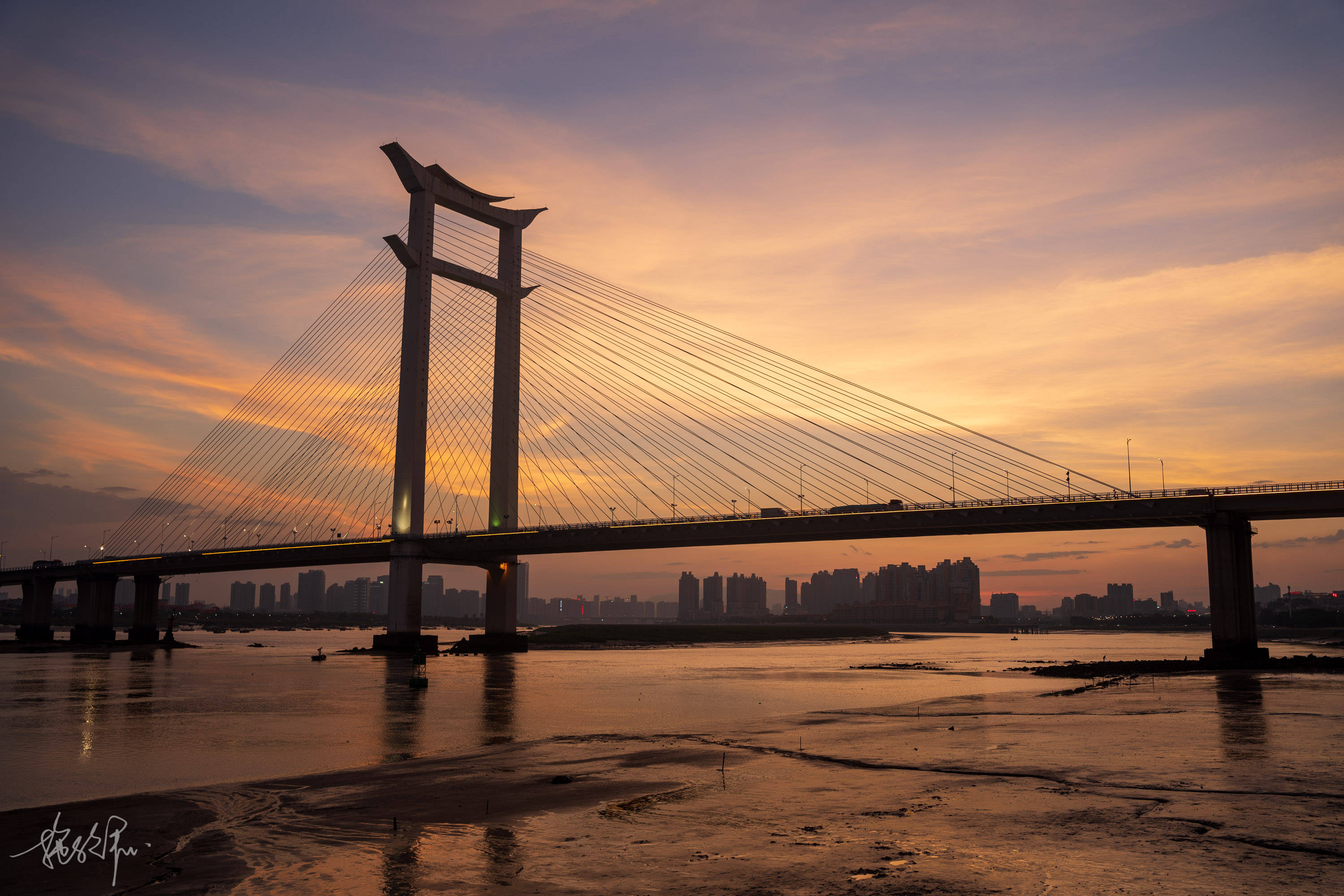 原创晋江大桥连接泉州与晋江石狮的交通要道日落十分美丽