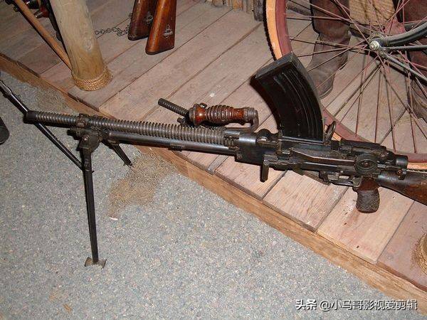 原创日本二战中所使用的武器枪械大盘点