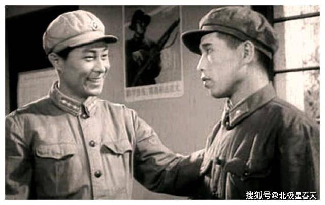 著名演员王心刚:一代人的男神,与发妻携手到老,如今过