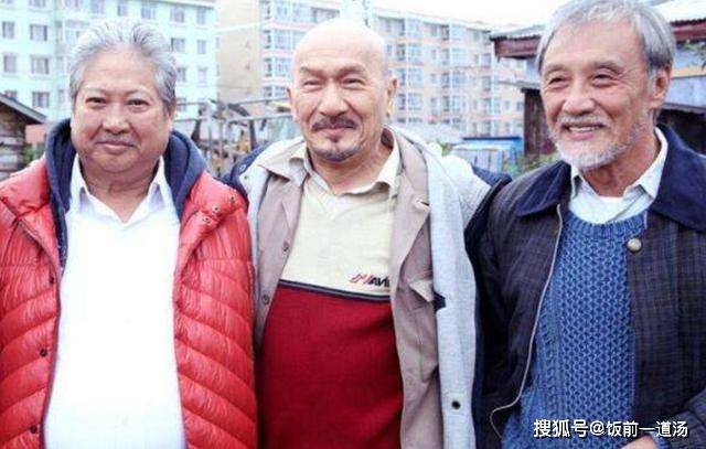 成龙的老搭档曾与周润发合作英雄本色还嫌弃张曼玉不漂亮