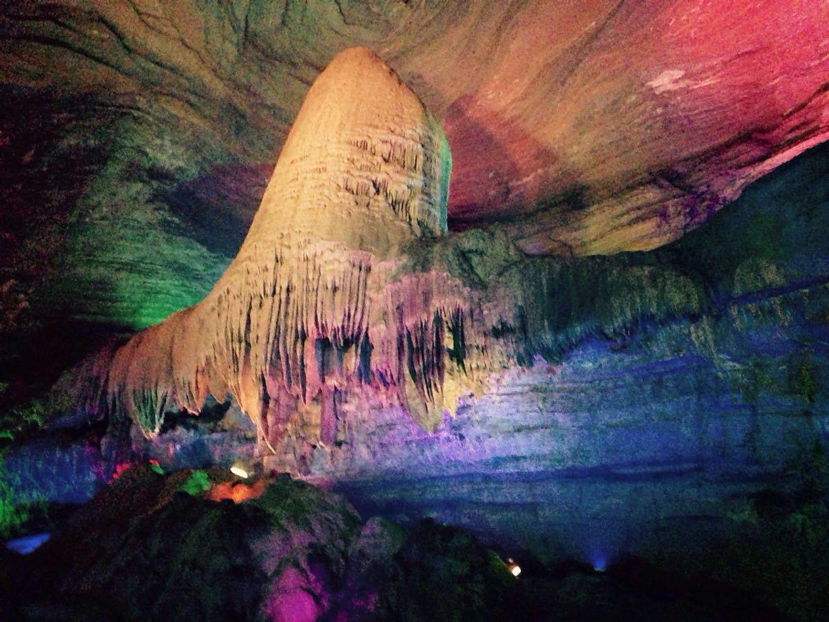 江西一个4a景区,至今保存着完好的原生态貌,适合夏季旅游_溶洞